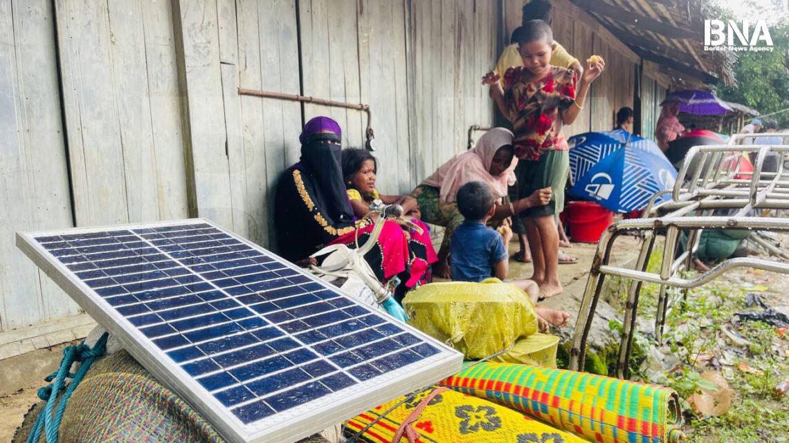 (ဓာတ်ပုံ - မောင်တောမြို့မှစစ်ဘေးရှော င်မွတ်ဆလင်ဆချို့ / BNA)