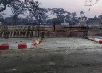 (ဓာတ်ပုံ - စစ်တွေမြို့တနေရာကို မတ်လ ၁၉ ရက်နေ့ကတွေ့ရပုံ)