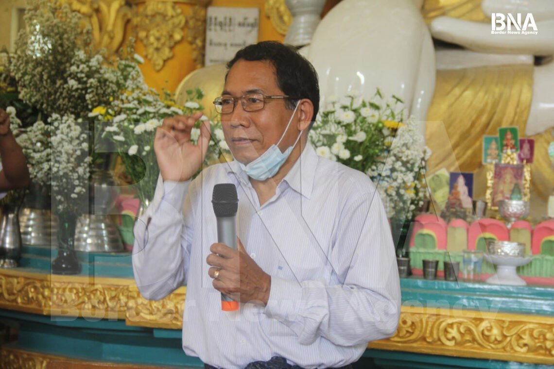 (ဓာတ်ပုံ - လာမယ့်ရွေးကောက်ပွဲမှာ အပိုင်း ၁ မှာစစ်တွေမှ ဝင်ပြိုင်မယ့်ဒေါက်တာအေးမောင် / BNA)