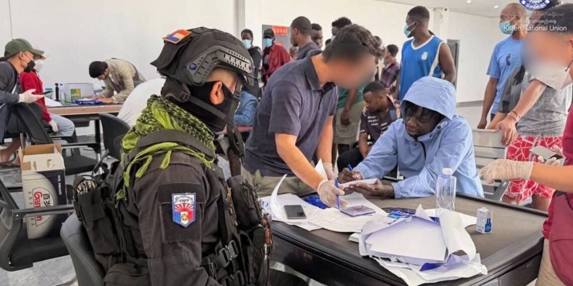 ဓာတ်ပုံ - ကေအဲန်ယူ-ကရင်အမျိုးသားအစည်းအရုံး