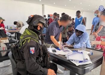 ဓာတ်ပုံ - ကေအဲန်ယူ-ကရင်အမျိုးသားအစည်းအရုံး