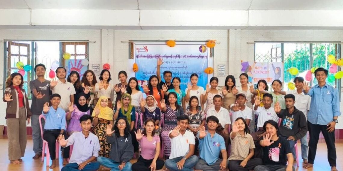 ဓာတ်ပုံ - Women Generation