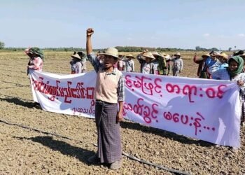 ဓာတ်ပုံ - အထွေထွေသပိတ်ပေါင်းစပ်ညှိနှိုင်းရေးအင်အားစု (GSCB)