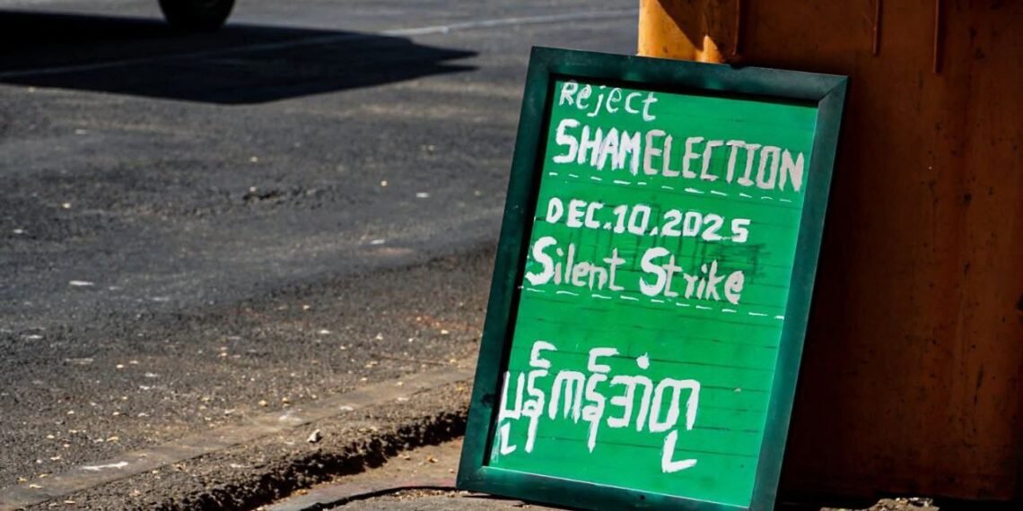 ဓာတ်ပုံ-ရန်ကုန်လူထုသပိတ်