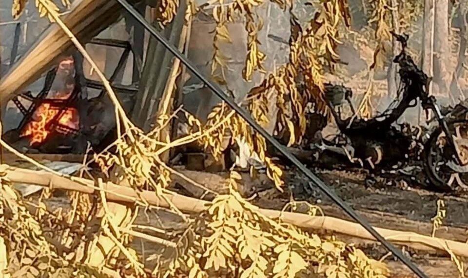 Photo-We Love Myaing