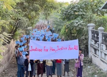 Photo-All In One Piece Movement