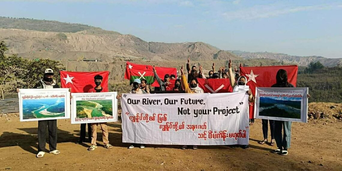 ဓာတ်ပုံ-အထွေထွေသပိတ်ပေါင်းစပ်ညှိနှိုင်းရေးအင်အားစု