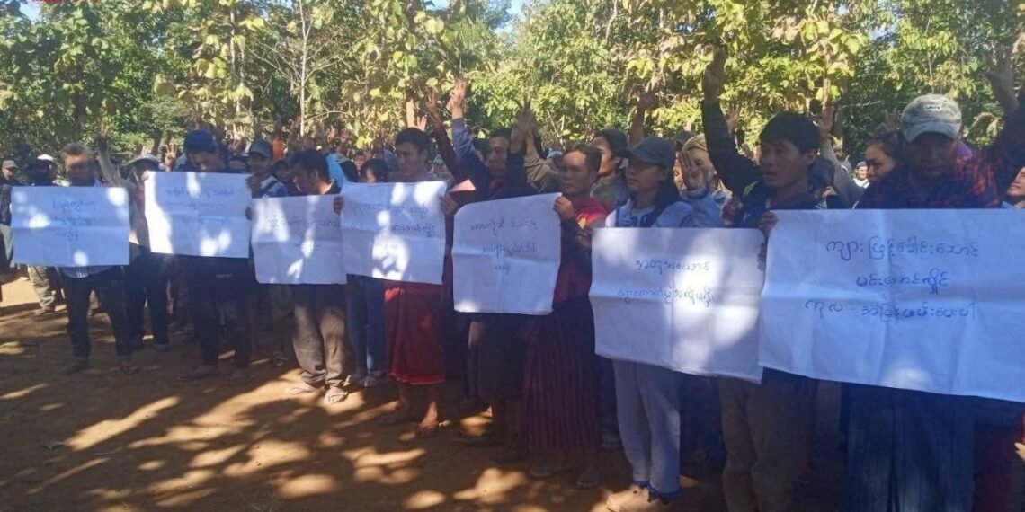 ဓာတ်ပုံ - ကရင်နီပြည်လူငယ်များသမဂ္ဂက