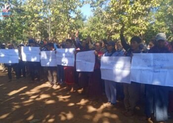 ဓာတ်ပုံ - ကရင်နီပြည်လူငယ်များသမဂ္ဂက