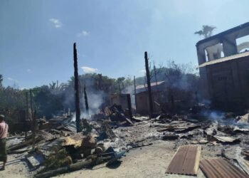 ဓာတ်ပုံ - လူမှုကွန်ရက်