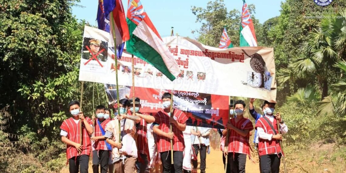 ဓာတ်ပုံ - ကရင်အမျိုးသားအစည်းအရုံး