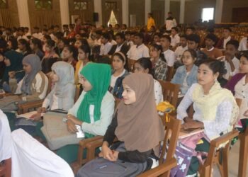 ဓာတ်ပုံ - စစ်ကော်မရှင်