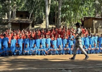 ဓာတ်ပုံ - ကရင်နီပြည်နယ်ကြားကာလအုပ်ချုပ်ရေးကောင်စီ (IEC)