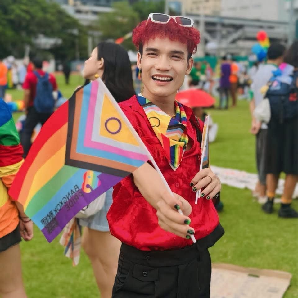 ဓာတ်ပုံ-လူမူကွန်ရက်