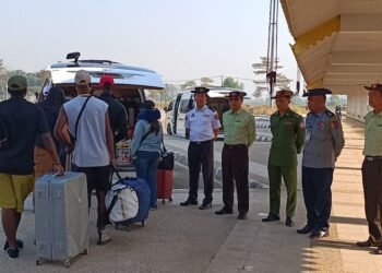 ဓာတ်ပုံ - စစ်ကော်မရှင်