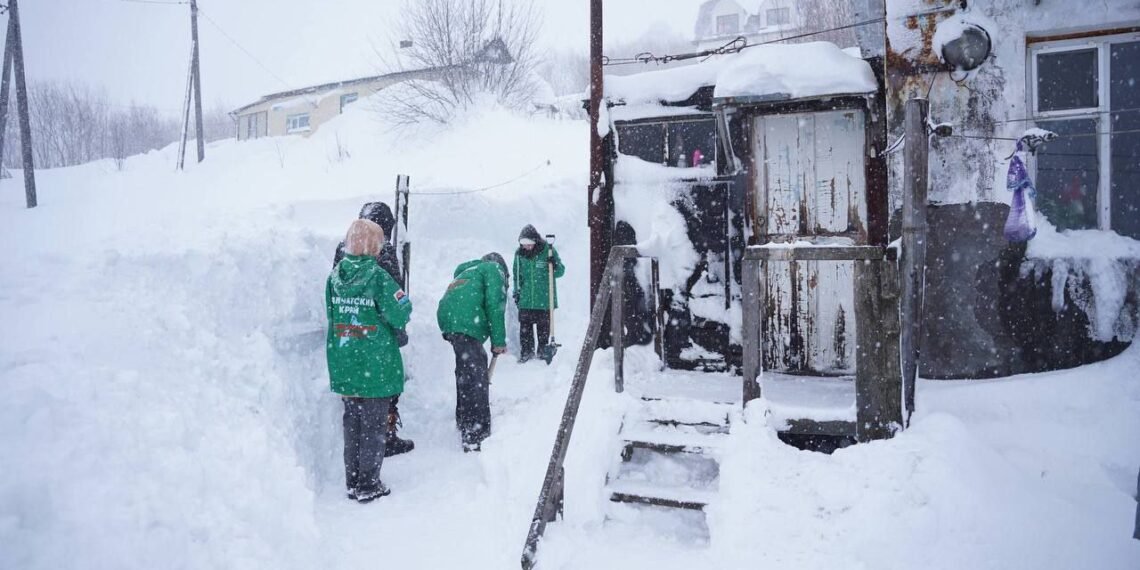 ဓာတ်ပုံ - ရုရှားနိုင်ငံမှာ အအေးလှိုင်းနဲ့နှင်းမုန်တိုင်းတွေဖြစ်နေပုံ (Thai PBS news)