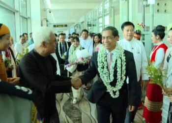 ဓာတ်ပုံ-စစ်ကော်မရှင်