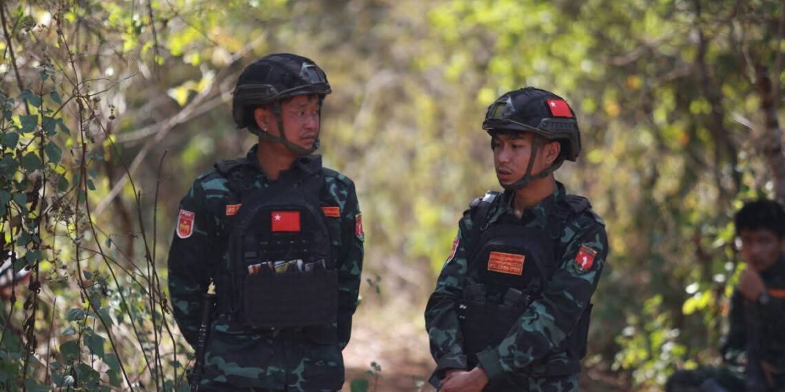 ဓာတ်ပုံ - UTF