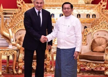 ဓာတ်ပုံ - စစ်ကော်မရှင်