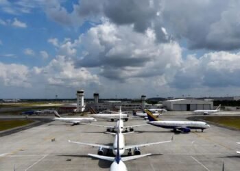 ဓာတ်ပုံ - လူမှုကွန်ရက်