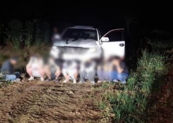 ဓာတ်ပုံ - CIB