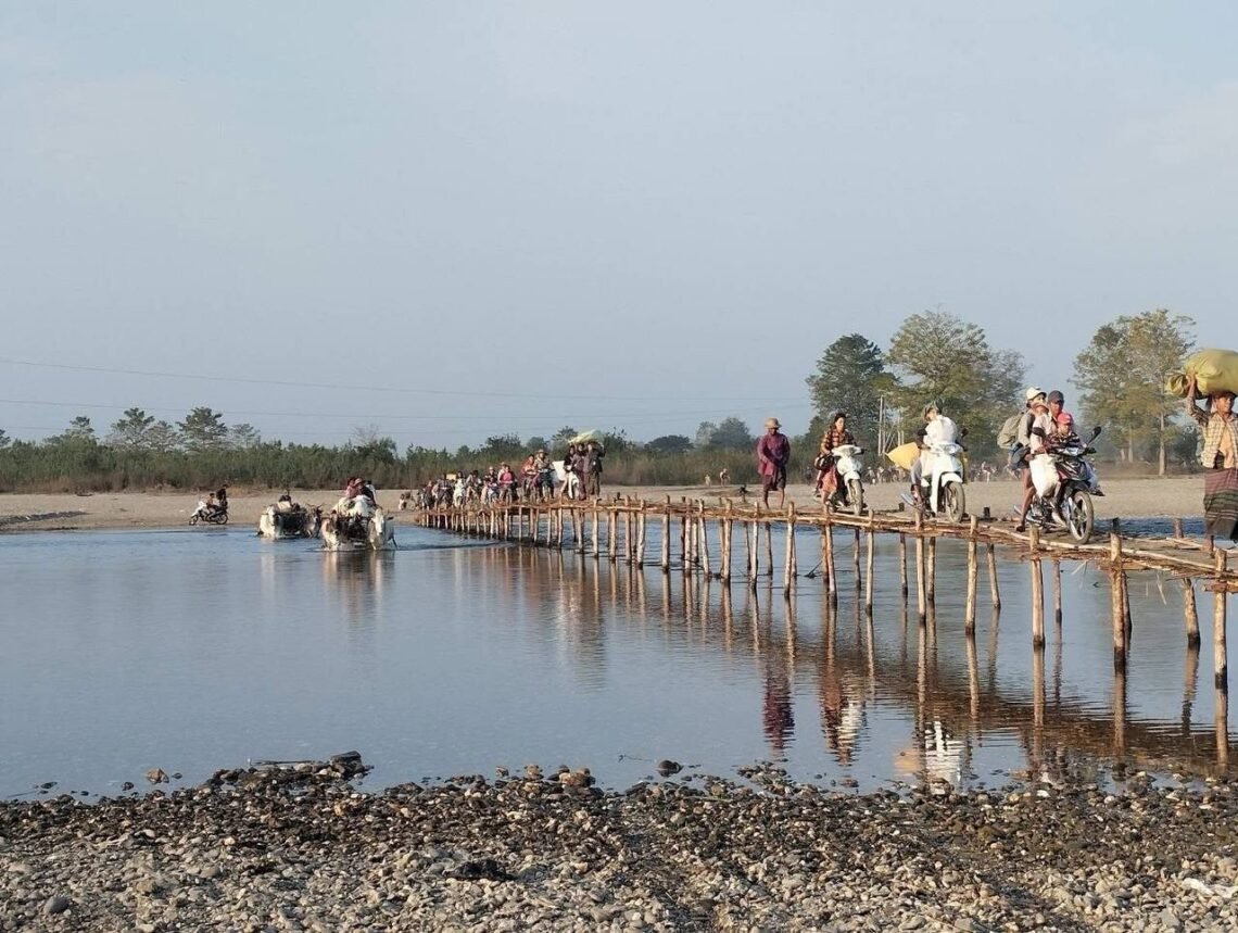 ဓာတ်ပုံ - လူသားချင်းစာနာထောက်ထားရေးနဲ့ဘေးအန္တရာယ်ဆိုင်ရာစီမံခန့်ခွဲရေးအဖွဲ့ ပေါက်မြို့