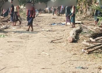 ဓာတ်ပုံ - ယောအလင်းတန်း