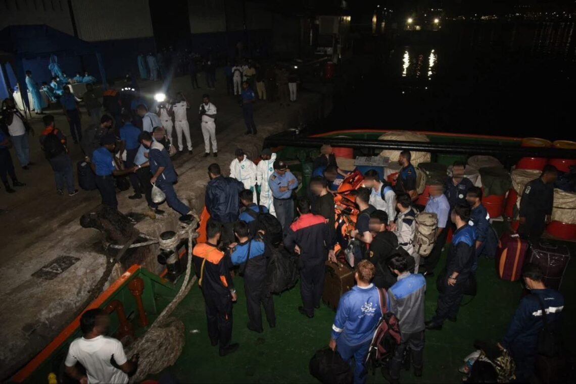 ဓာတ်ပုံ - လူမှုကွန်ရက်