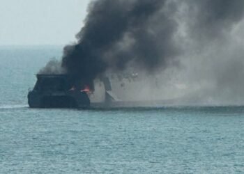 ဓာတ်ပုံ - လူမှုကွန်ရက်