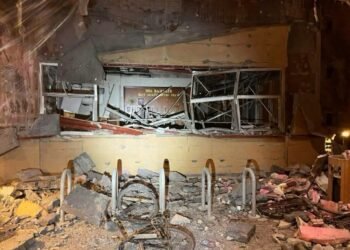 ဓာတ်ပုံ - လူမူကွန်ရက်