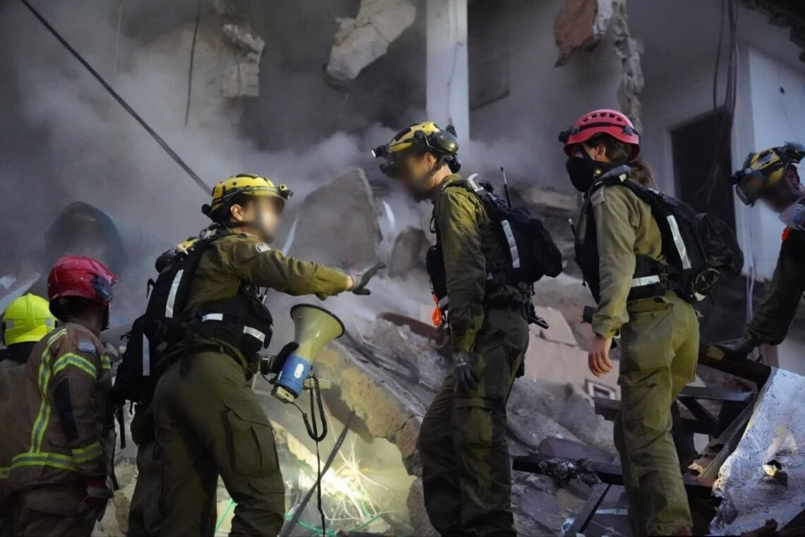 ဓာတ်ပုံ - လူမှုကွန်ရက်