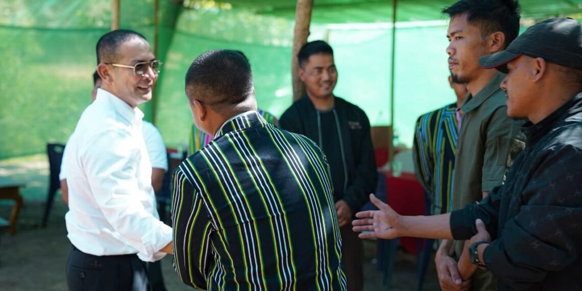 ဓာတ်ပုံ-ချင်းပြည်သူ့အစည်းအရုံး