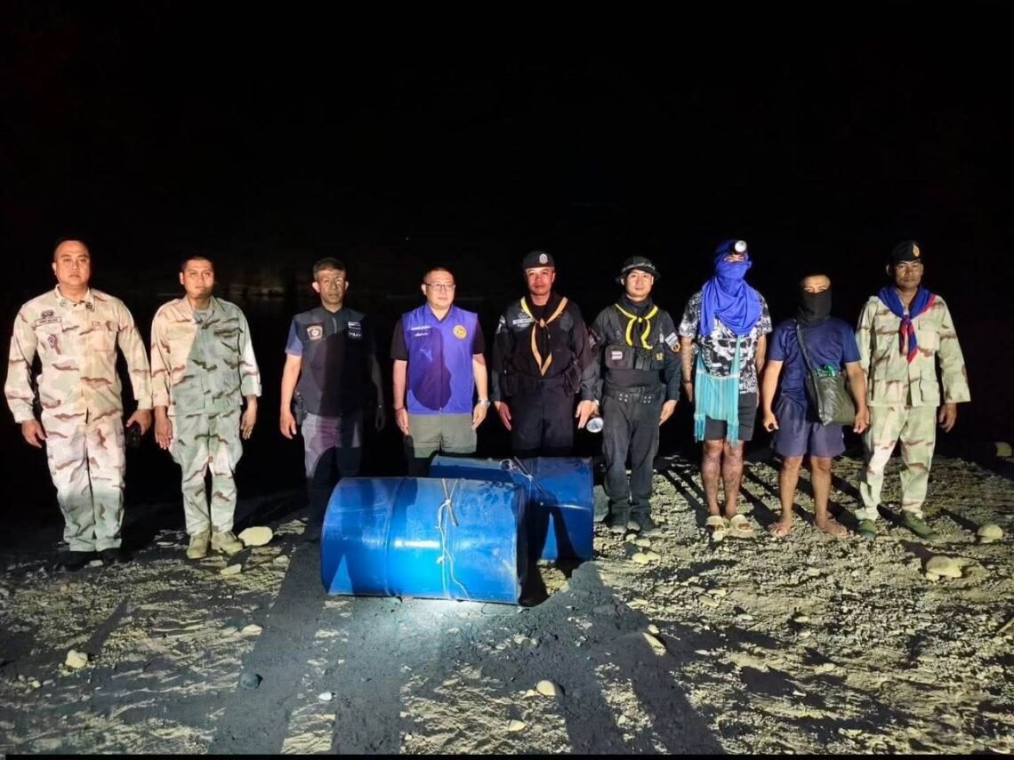 ဓာတ်ပုံ - ထိုင်းတော်ဝင်တပ်ဖွဲ့