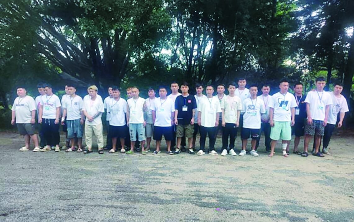 ဓာတ်ပုံ - စစ်ကော်မရှင်