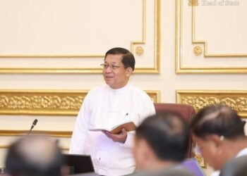 ဓာတ်ပုံ - စစ်ကော်မရှင်