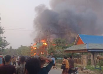 ဓာတ်ပုံ - ဇော်လင်းထူး