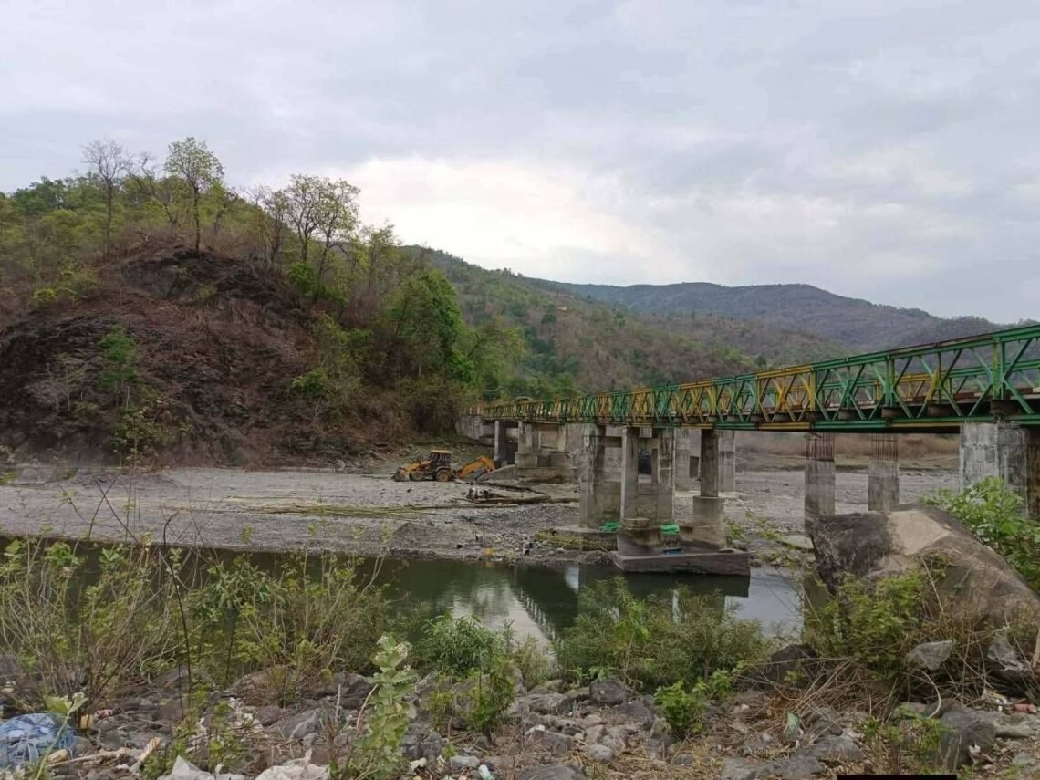 ဓာတ်ပုံ - ချင်းပြည်သူ့အစည်းအရုံး