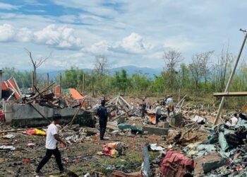 ဓာတ်ပုံ - လူမှုကွန်ရက်