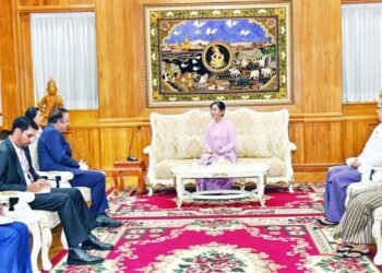 ဓာတ်ပုံ - အာဏာသိမ်းစစ်တပ်