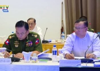 ​ဓာတ်ပုံ-အာဏာသိမ်းစစ်တပ်
