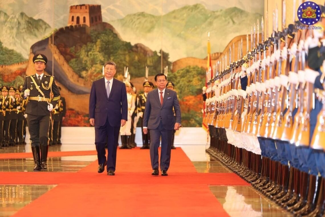 ဓာတ်ပုံ - အာဏာသိမ်းစစ်တပ်