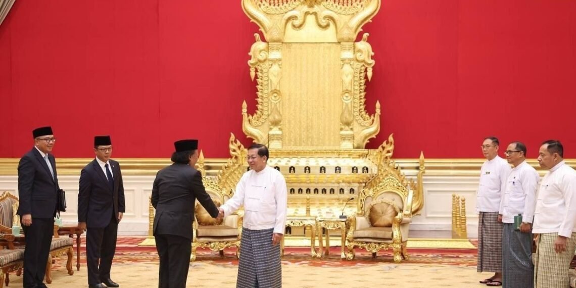 ဓာတ်ပုံ-အာဏာသိမ်းစစ်တပ်