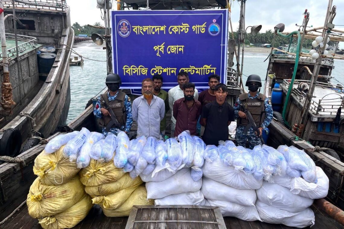 ​ဓာတ်ပုံ - ဘင်္ဂလားဒေ့ရှ်ကမ်းခြေစောင့်တပ်ဖွဲ့