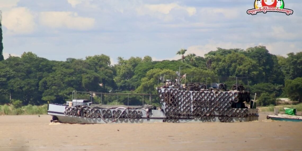 ဓာတ်ပုံ - အညာပစ်တိုင်းထောင်လေးများ