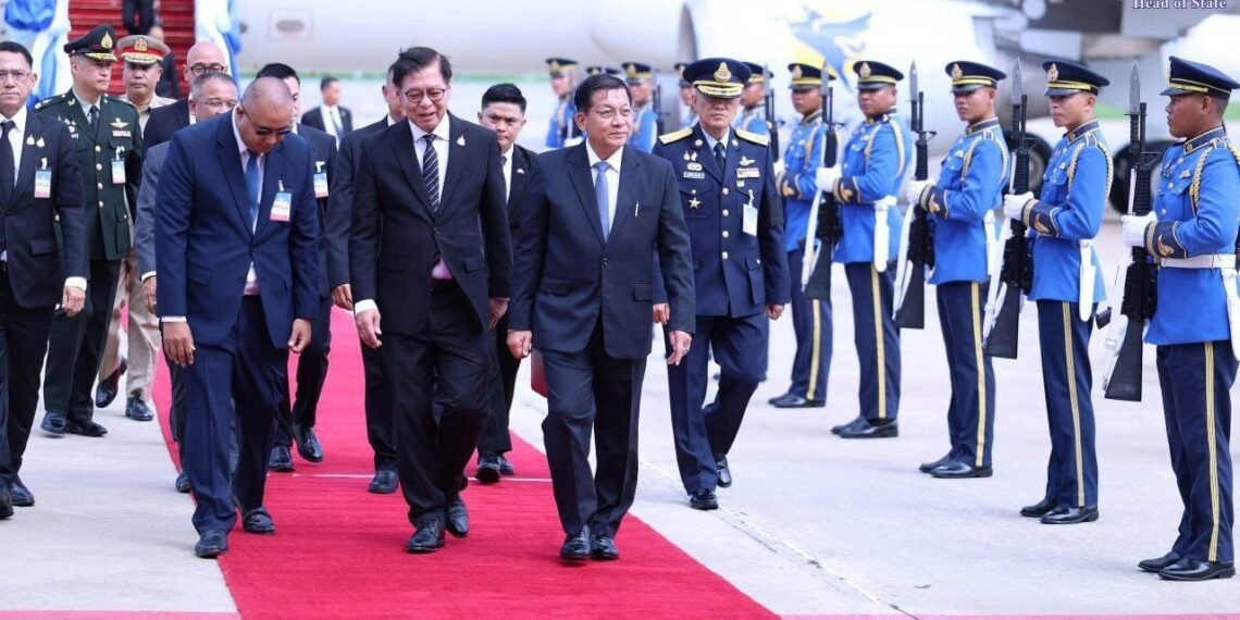 ဓာတ်ပုံ - အာဏာသိမ်းစစ်တပ်