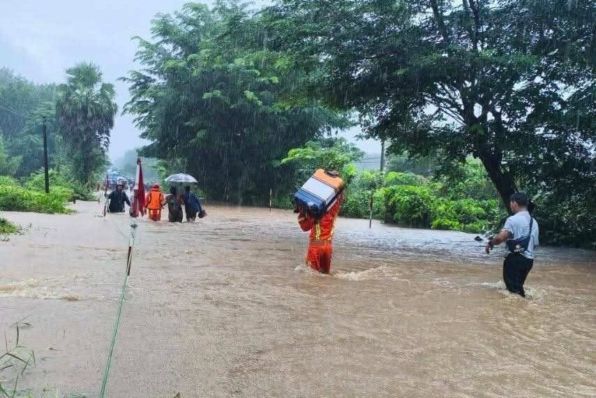 ဓာတ်ပုံ - မီးသတ်ဦးစီးဌာန