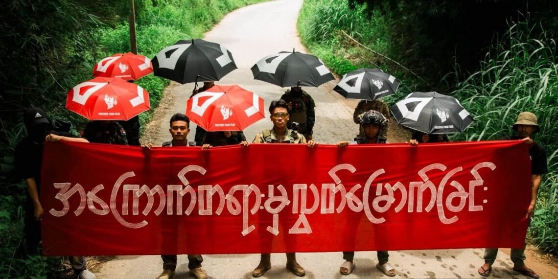 (ဓာတ်ပုံ-ရန်ကုန်လူထုသပိတ်)