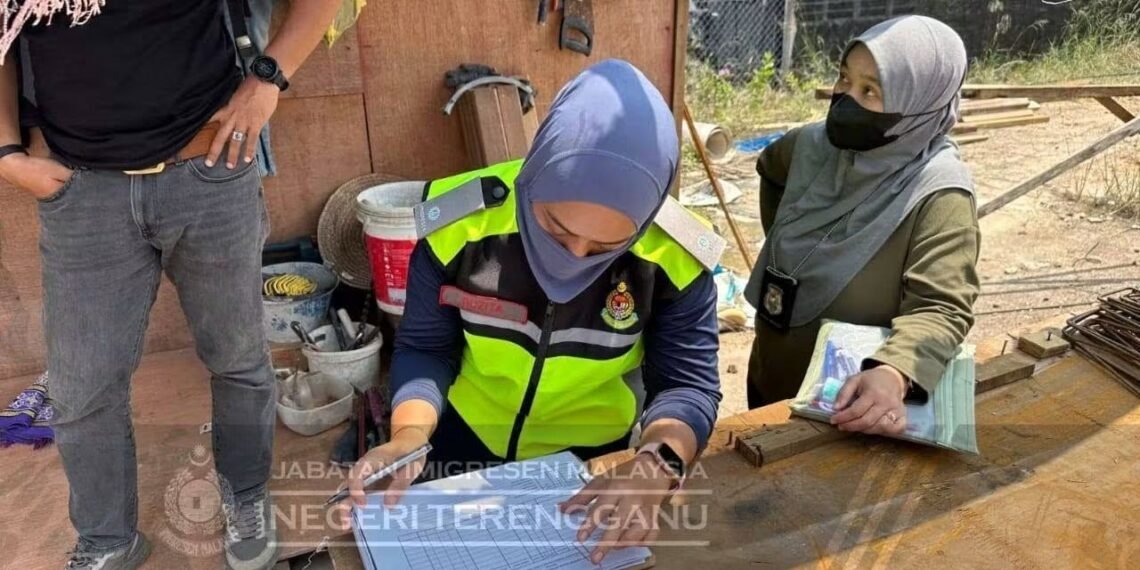 ​ဓာတ်ပုံ - Imigresen Terengganu