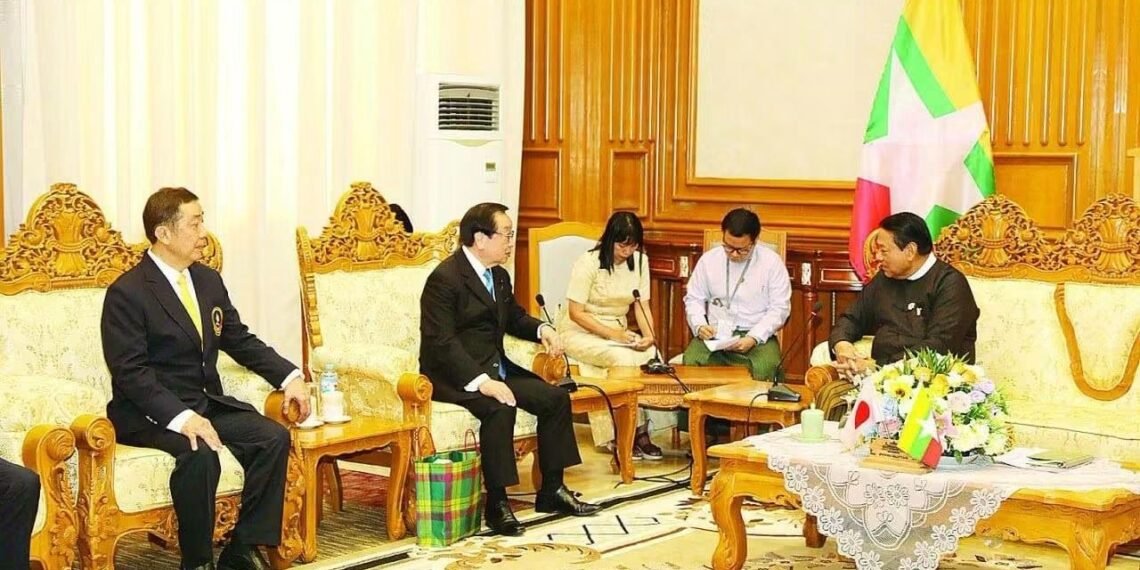 ​ဓာတ်ပုံ - အာဏာသိမ်းစစ်တပ်