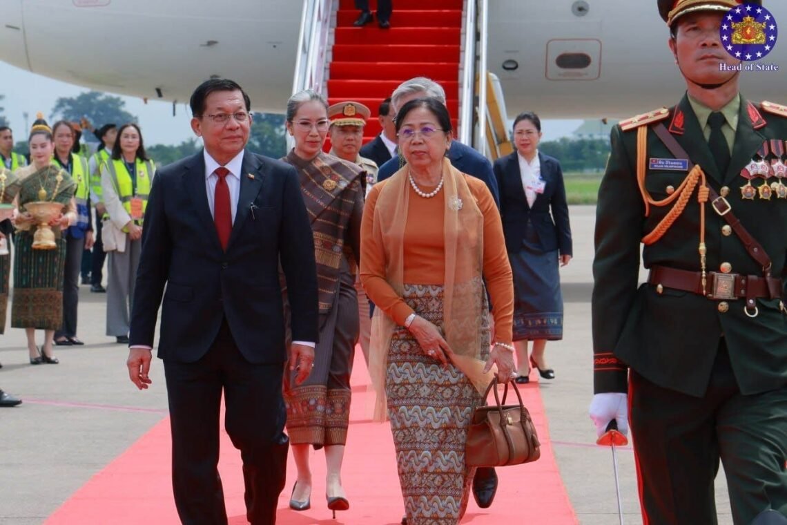 ဓာတ်ပုံ-အာဏာသိမ်းစစ်တပ်